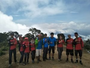 Pendakian Tektok Gunung Cikuray bersama Tektok Team 7